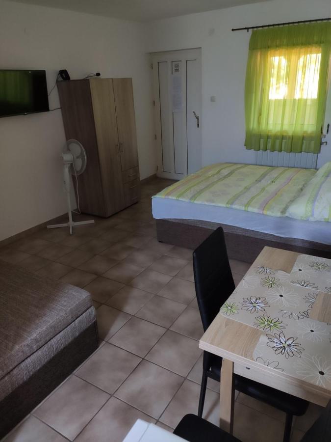 Vasti Apartman Siofok Bagian luar foto