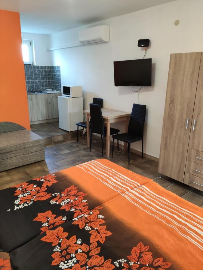 Vasti Apartman Siofok Bagian luar foto