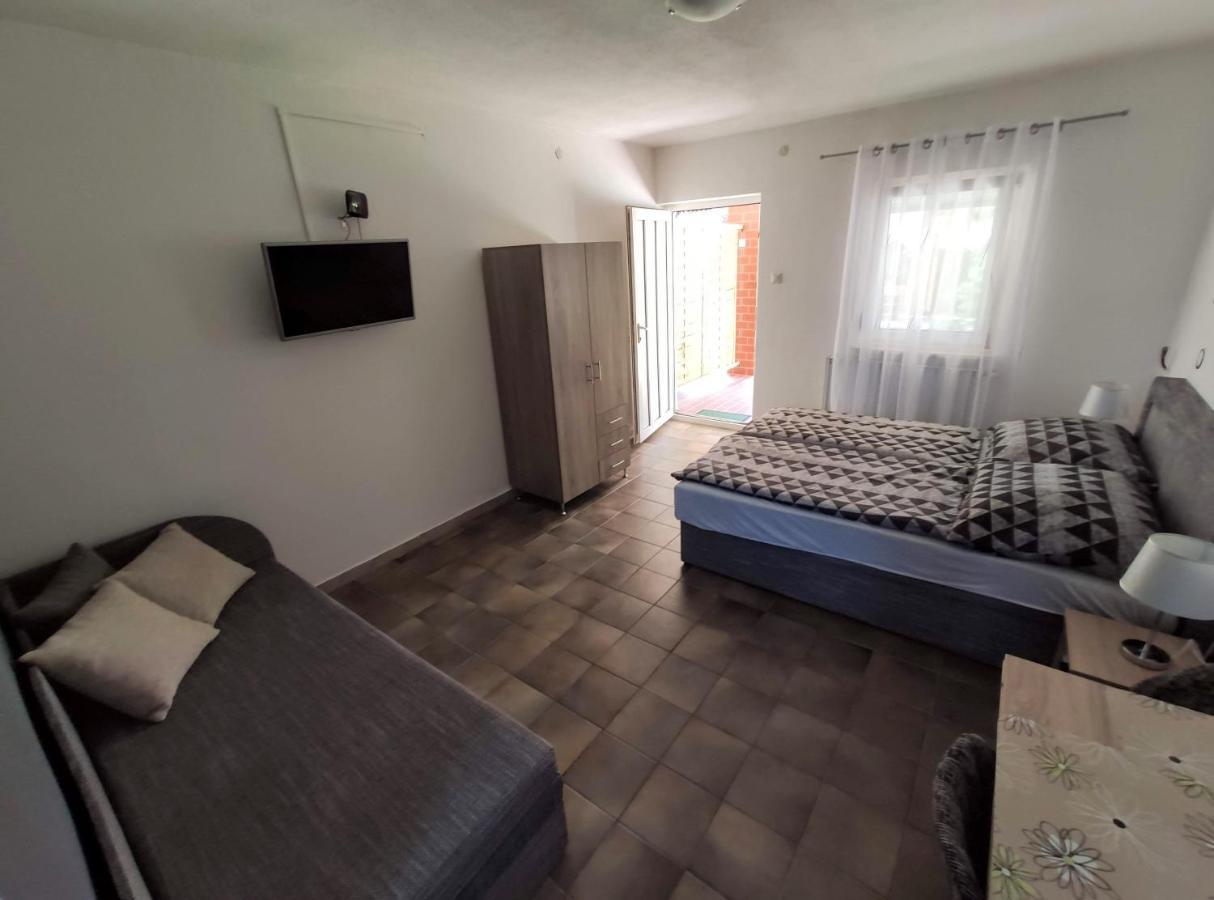 Vasti Apartman Siofok Bagian luar foto