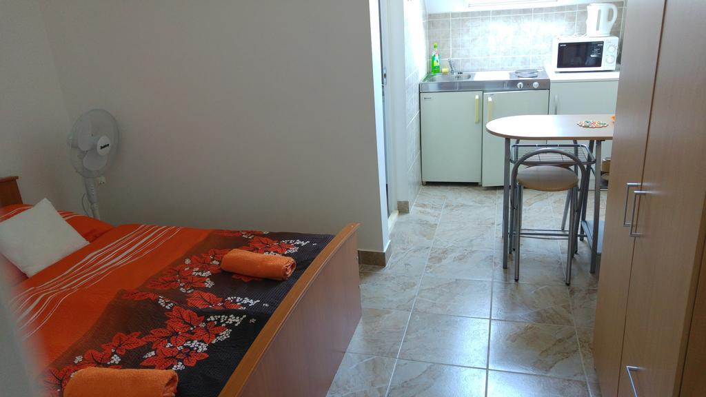 Vasti Apartman Siofok Bagian luar foto