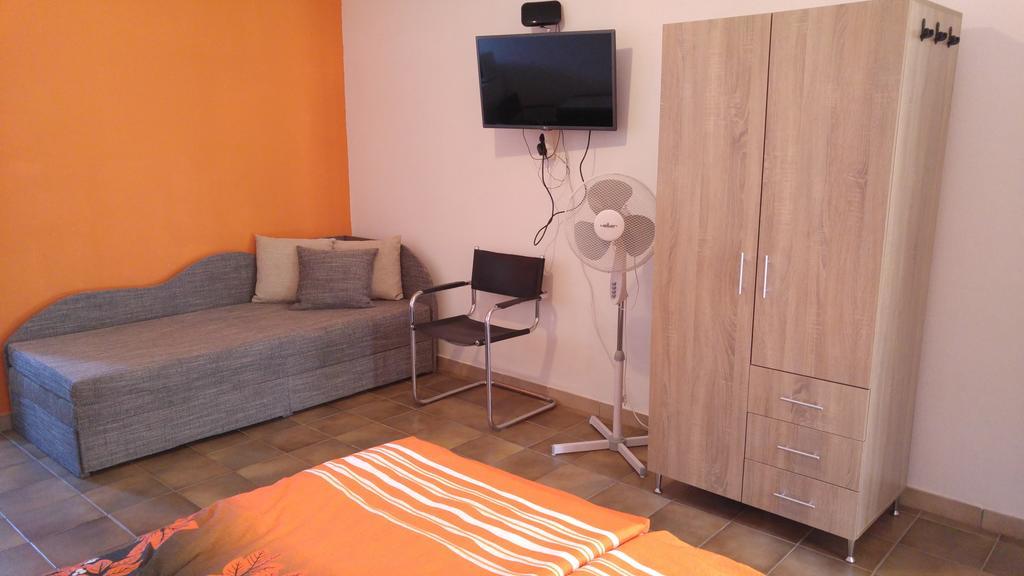 Vasti Apartman Siofok Bagian luar foto