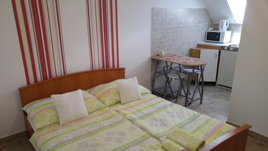 Vasti Apartman Siofok Bagian luar foto