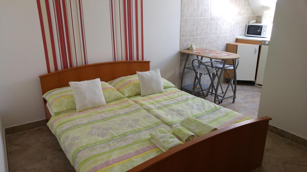 Vasti Apartman Siofok Bagian luar foto
