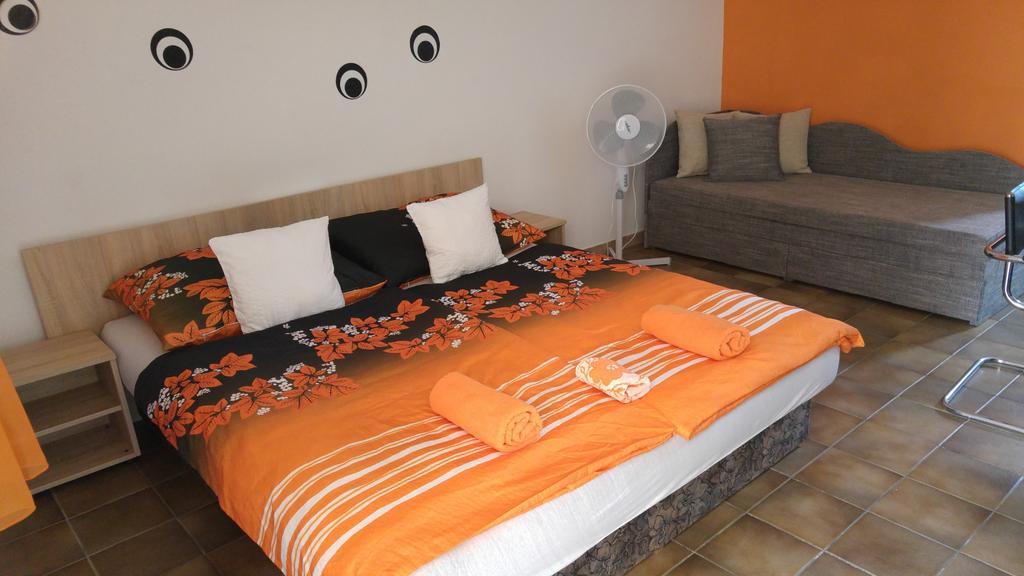 Vasti Apartman Siofok Bagian luar foto